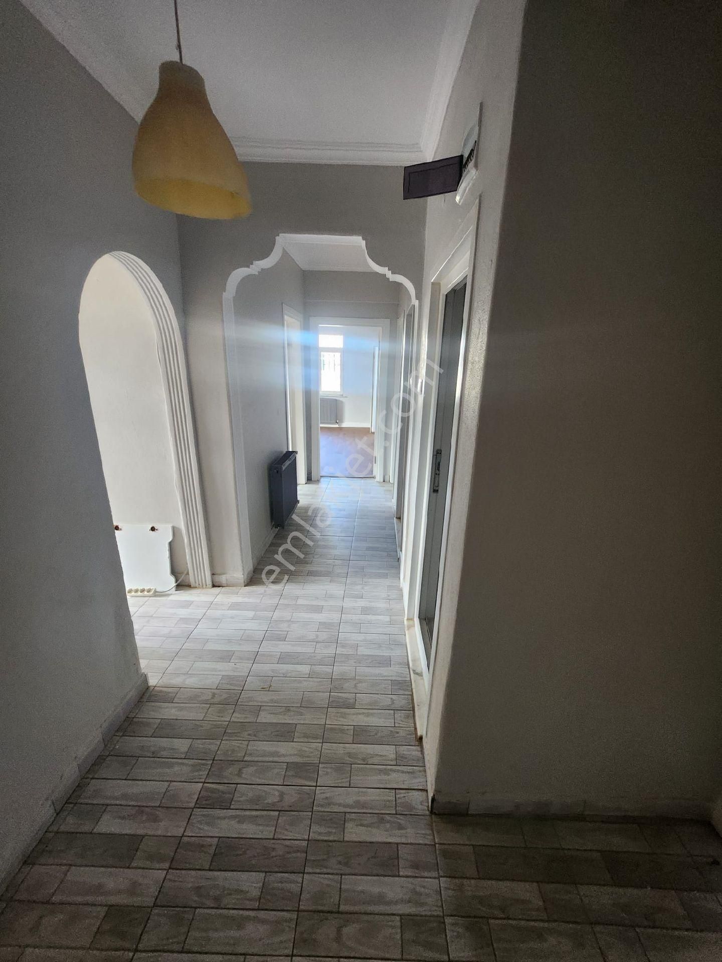 Sarıyer Tarabya Mahallesinde 3+1 Bahçe - Görsel 11