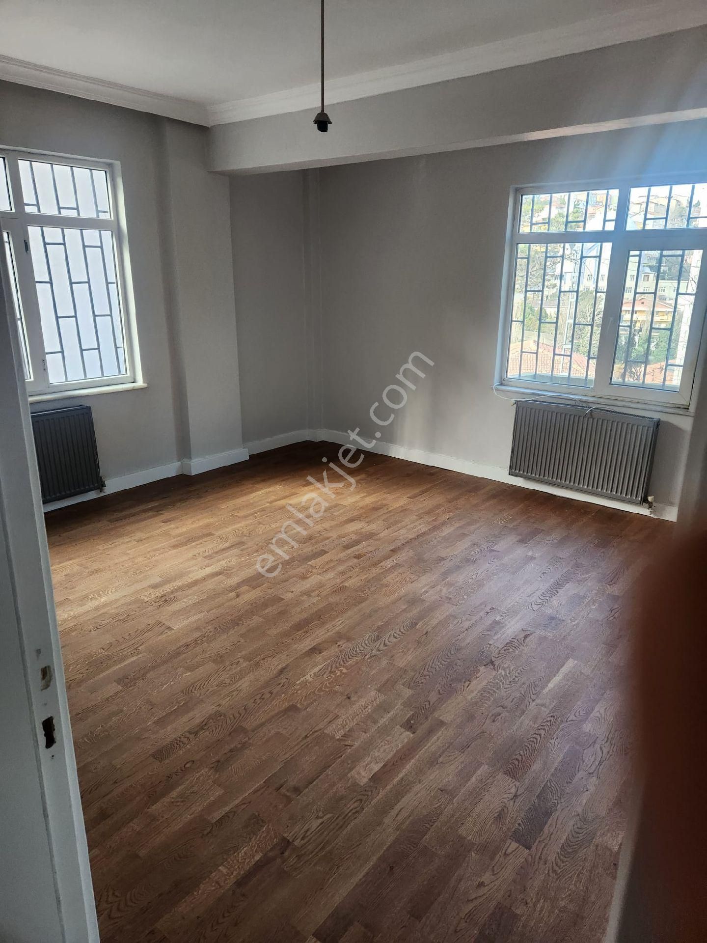 Sarıyer Tarabya Mahallesinde 3+1 Bahçe - Görsel 2