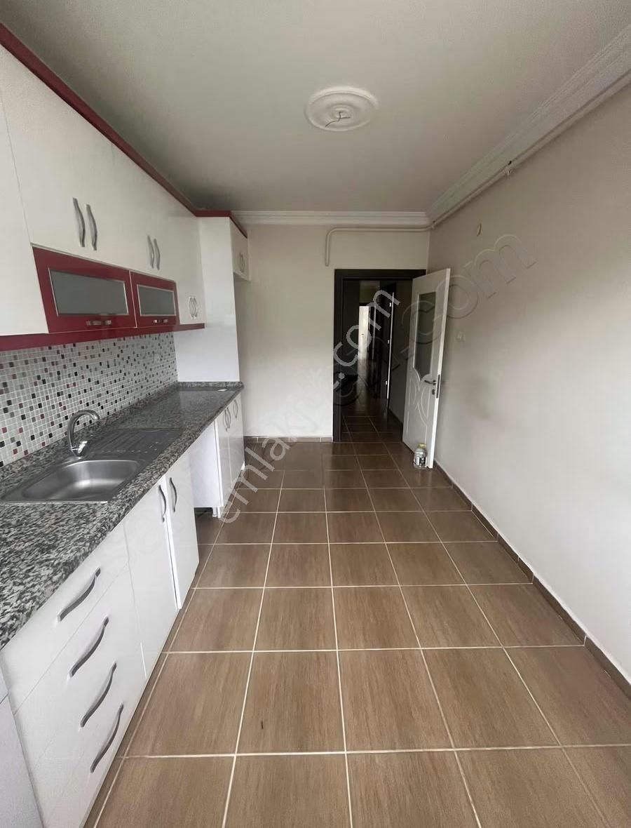 Gemlik Zeytin Hali Civarı Kiralık Yeni Daire - Görsel 12