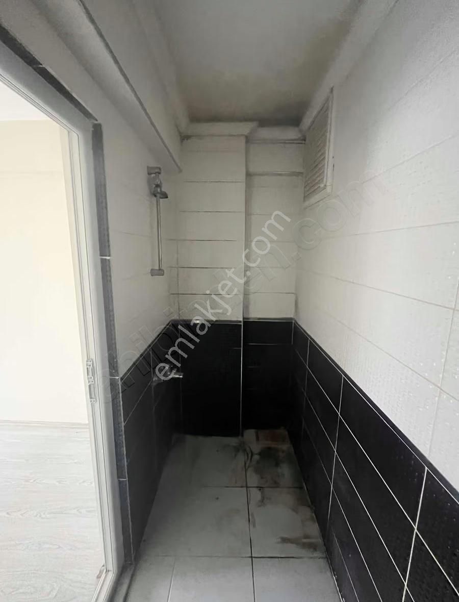 Gemlik Zeytin Hali Civarı Kiralık Yeni Daire - Görsel 16