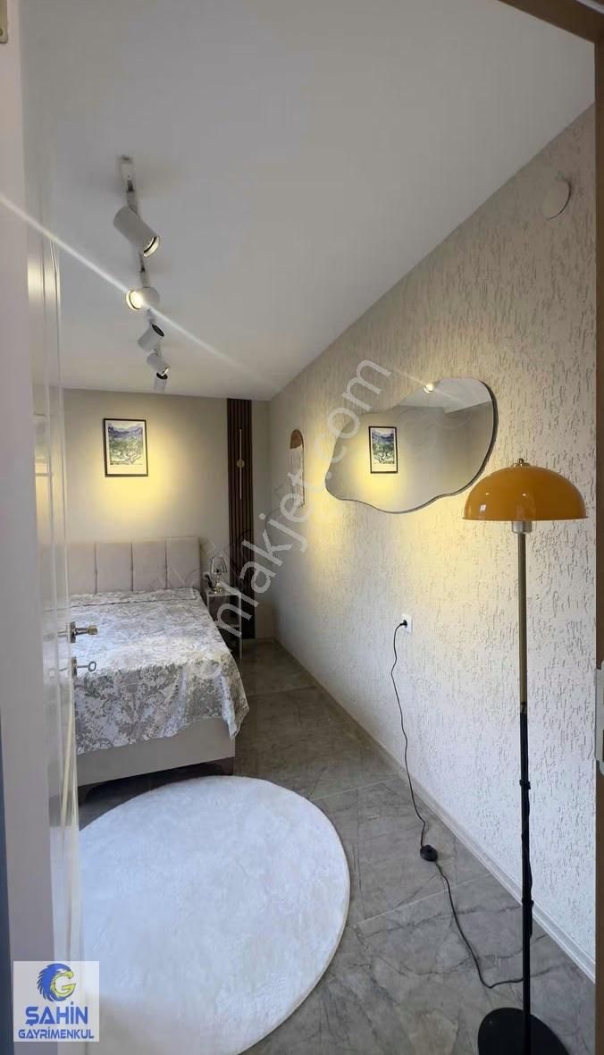 Körfezde Lüx 1+1 Esyalı Daire - Görsel 12