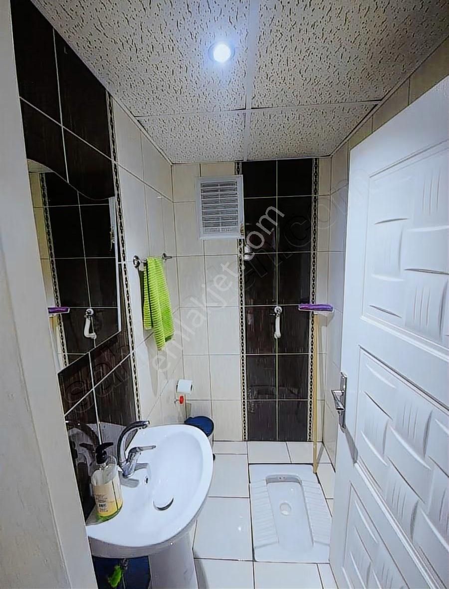 Aydoğmuş'ta Full Eşyalı Kiralık 3+1 Daire - Görsel 8