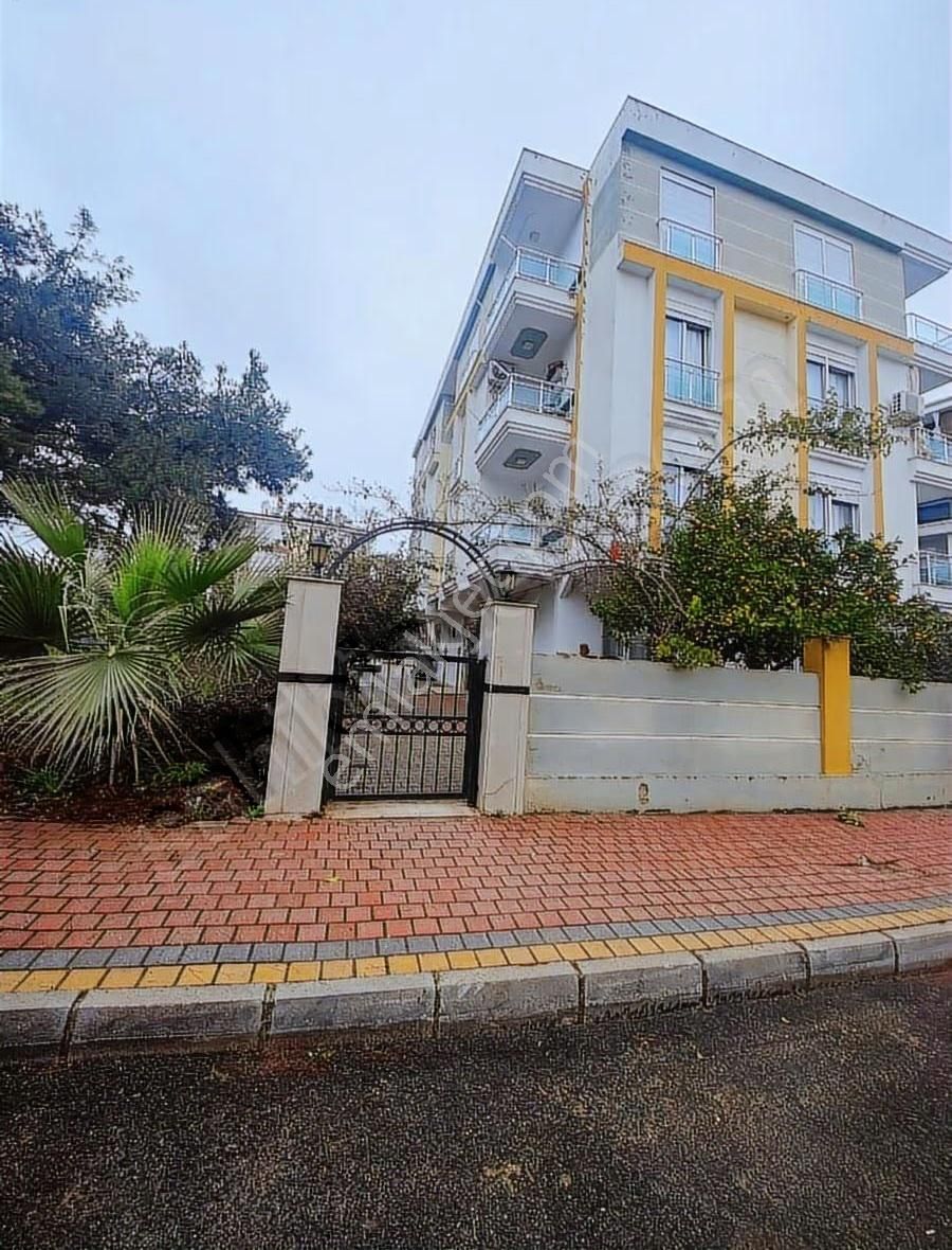 Aydoğmuş'ta Full Eşyalı Kiralık 3+1 Daire