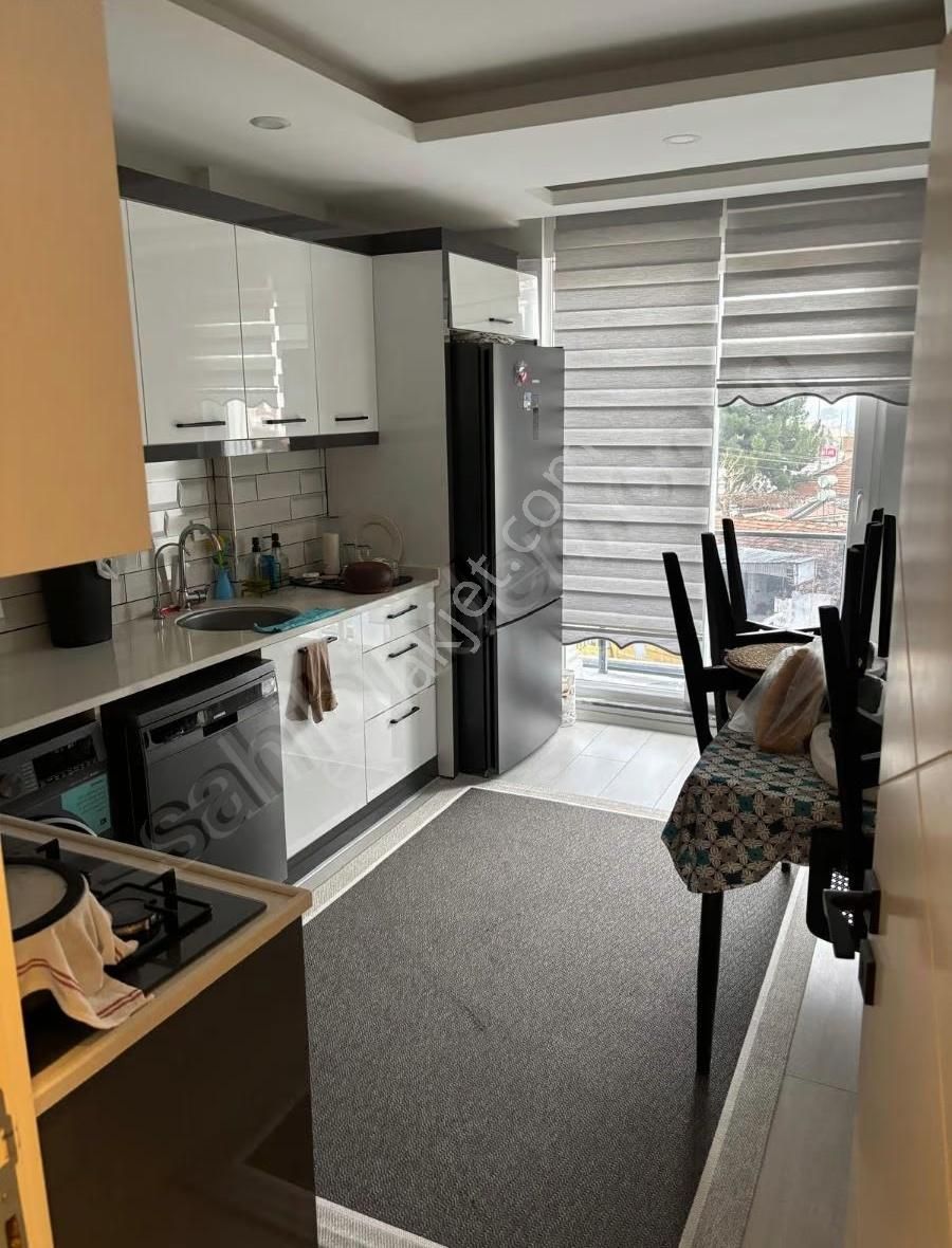 Şafakta Diş Hastanesi Yakınında Havuzlu Sitede Satılık 2+1 Daire - Görsel 9