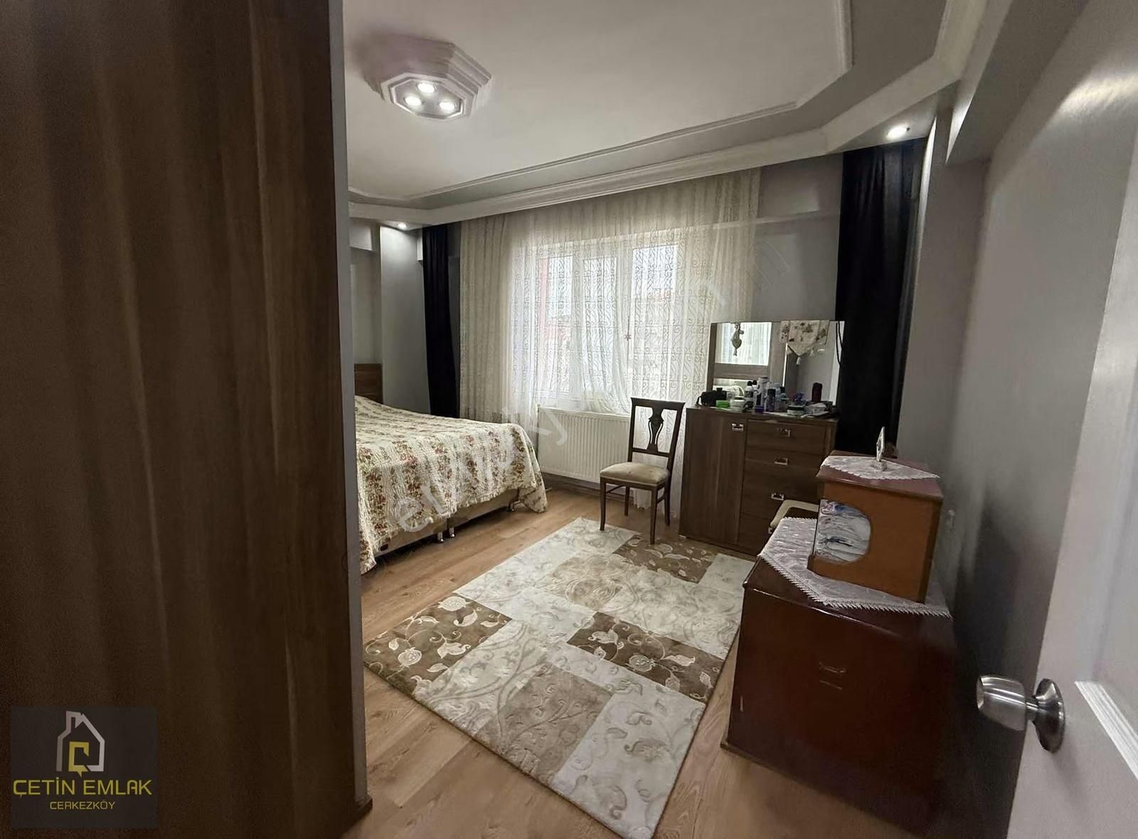 Çetin'den Köşem Mevki 140m² İskanlı Asansörlü 3+1 Arakat Daire - Görsel 14