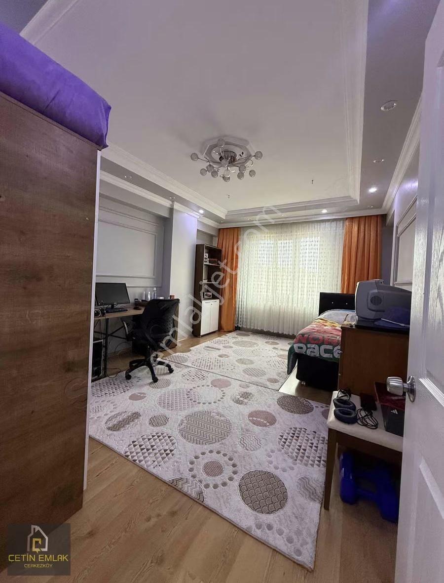 Çetin'den Köşem Mevki 140m² İskanlı Asansörlü 3+1 Arakat Daire - Görsel 11
