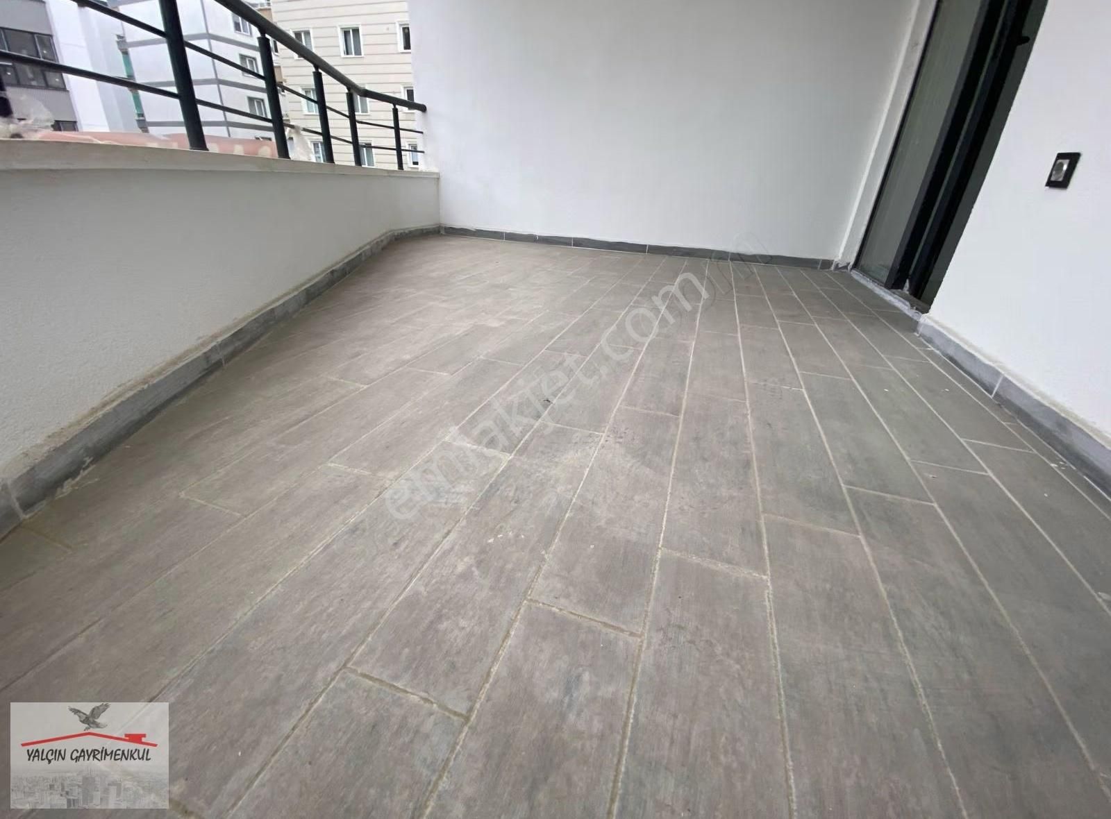 Atakum Atakent Te Lüks 3+1 Daire İskanlı Giyinme Odalı Ebeveynli - Görsel 16