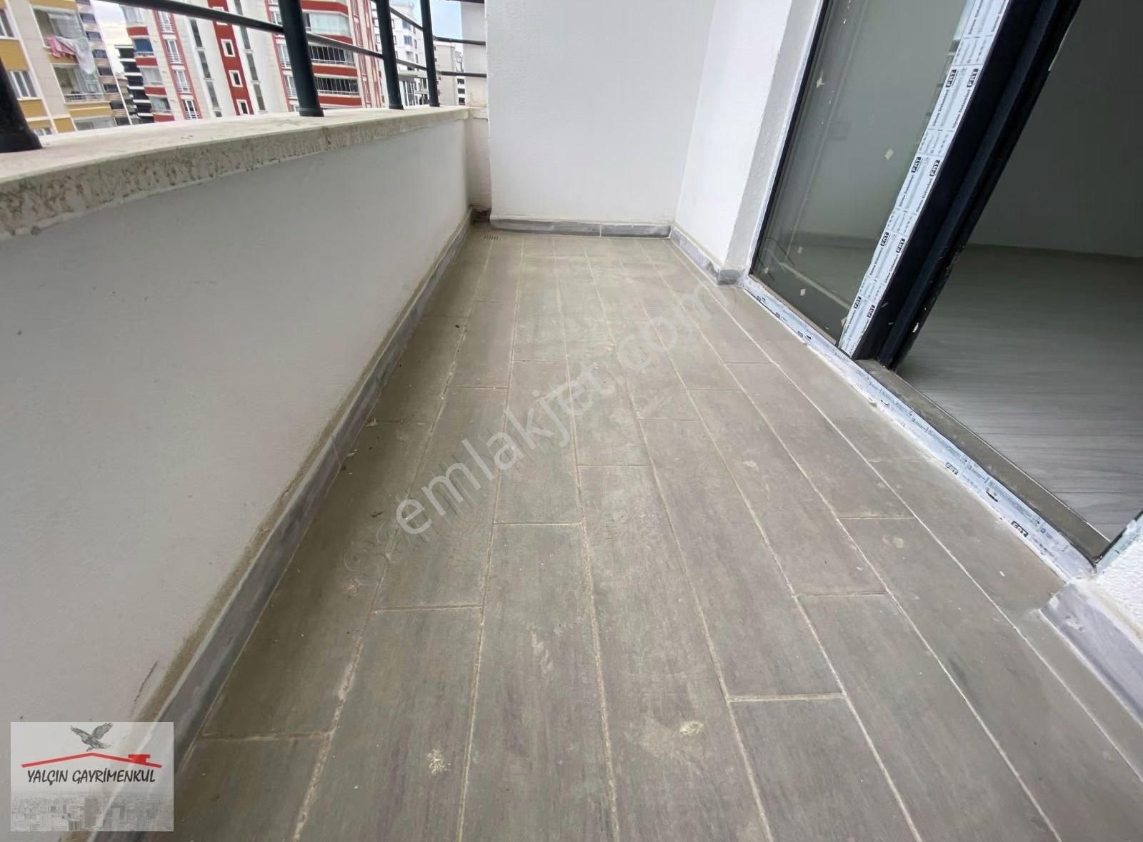 Atakum Atakent Te Lüks 3+1 Daire İskanlı Giyinme Odalı Ebeveynli - Görsel 8