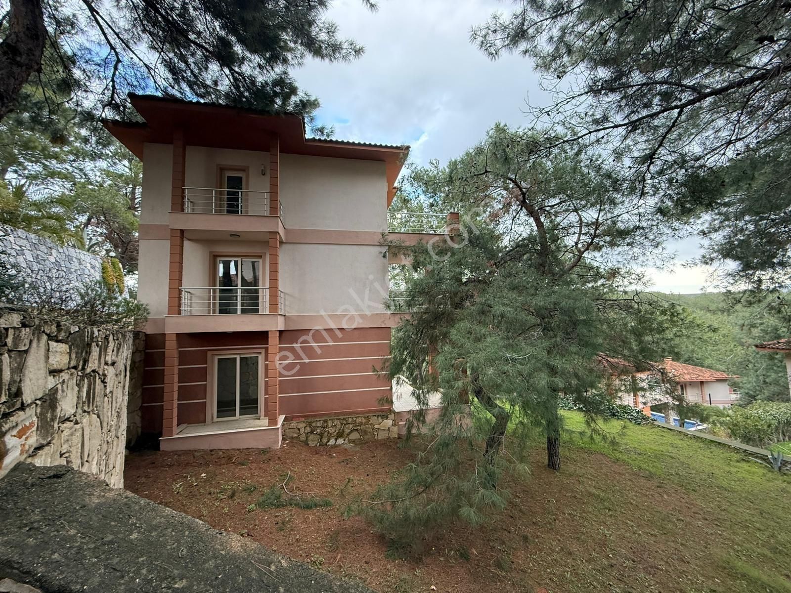 ‎🏡 Kuşadası Soğucak’ta Doğa İçinde ‎deniz Manzaralı Tek Müstakil Viila - Görsel 3