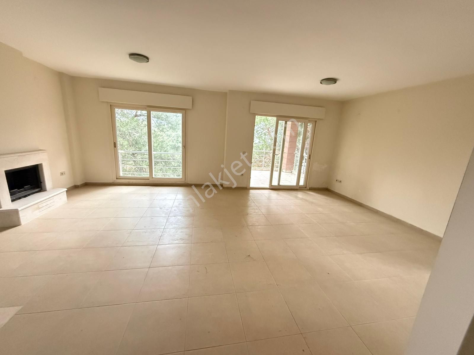 ‎🏡 Kuşadası Soğucak’ta Doğa İçinde ‎deniz Manzaralı Tek Müstakil Viila - Görsel 8