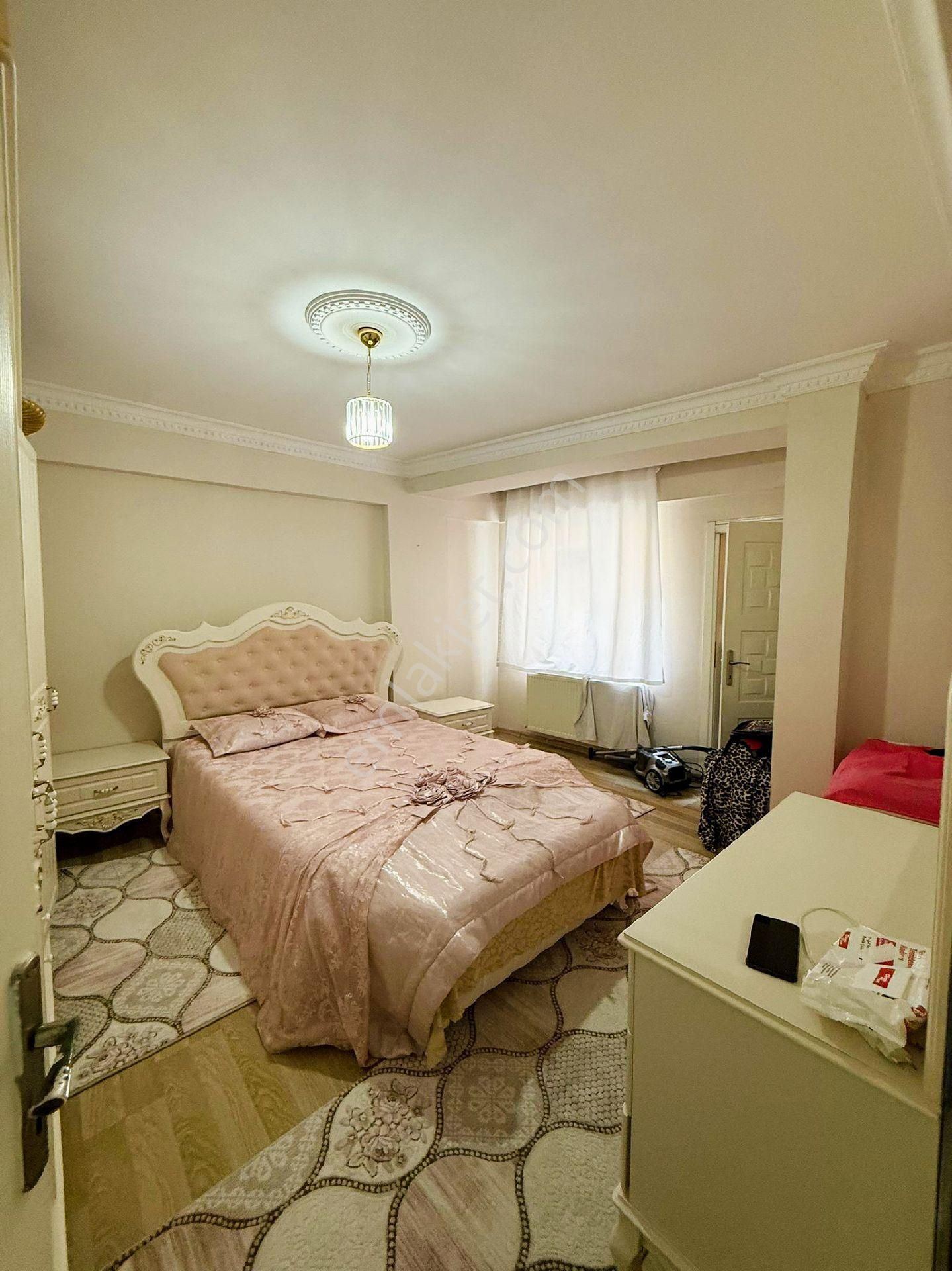 Hicret Emlak'tan Esenler Fatih Mah 3+1 Satılık 135m² Daire - Görsel 8