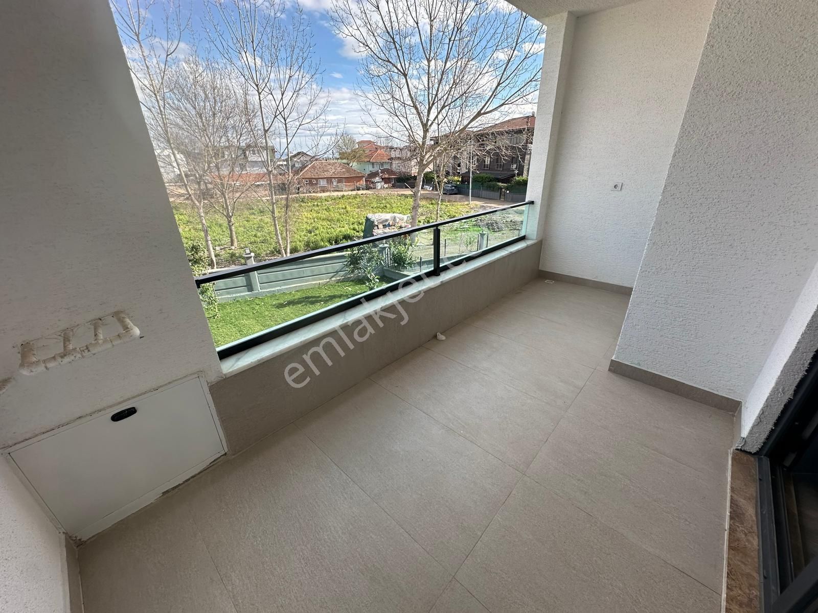 Serdivan Yazlık Mah. 3+1 Ara Kat Açık Cephe Ebeveyn Banyolu, Yer Altı Otoparklı Satılık Sıfır Daire - Görsel 26