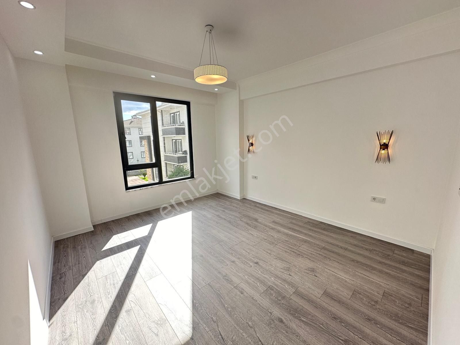 Serdivan Yazlık Mah. 3+1 Ara Kat Açık Cephe Ebeveyn Banyolu, Yer Altı Otoparklı Satılık Sıfır Daire - Görsel 10