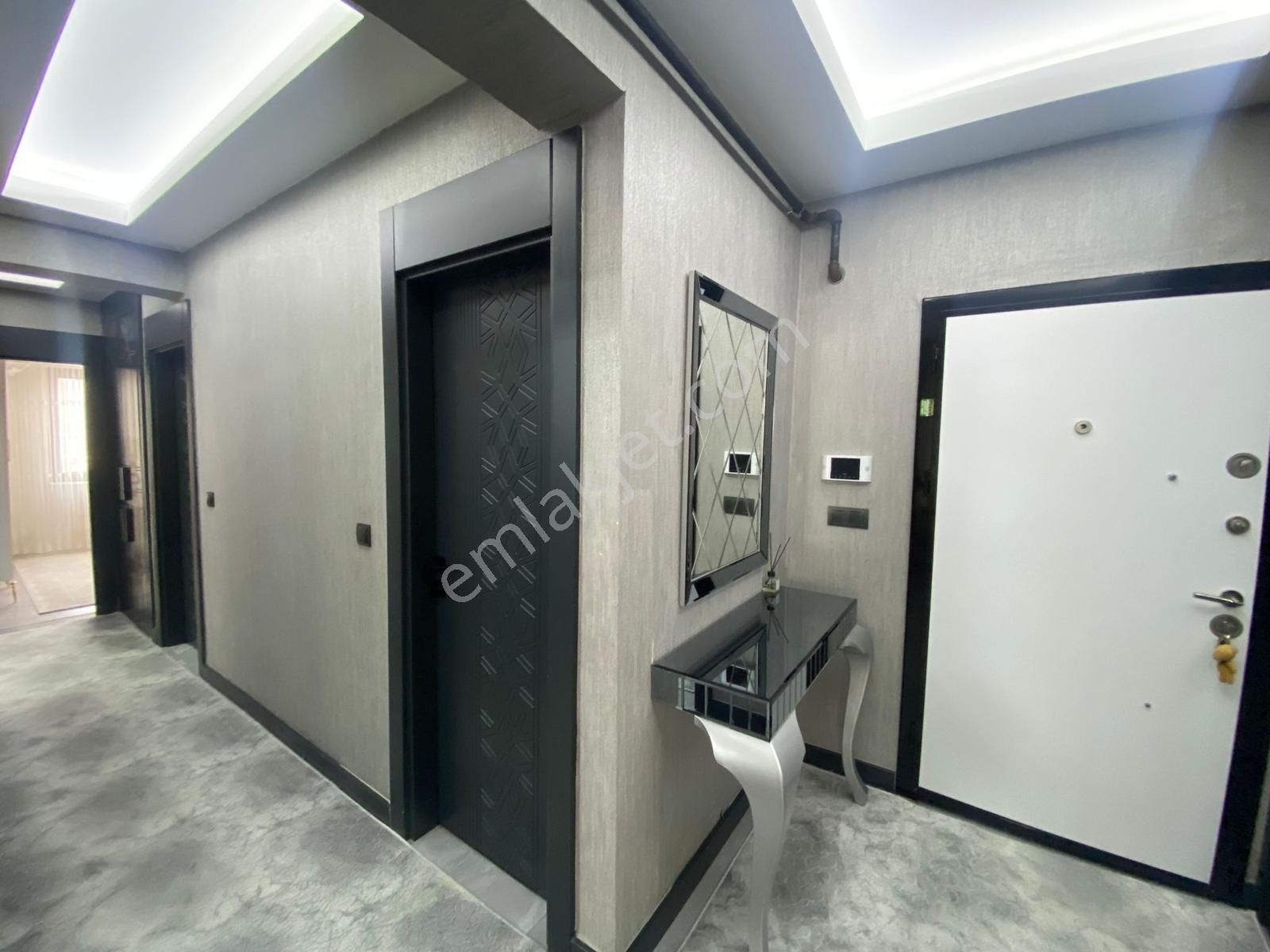 Ayalp Gayrimenkul'den Bölgenin En Lüks 2+1 Satılık Dairesi - Görsel 15