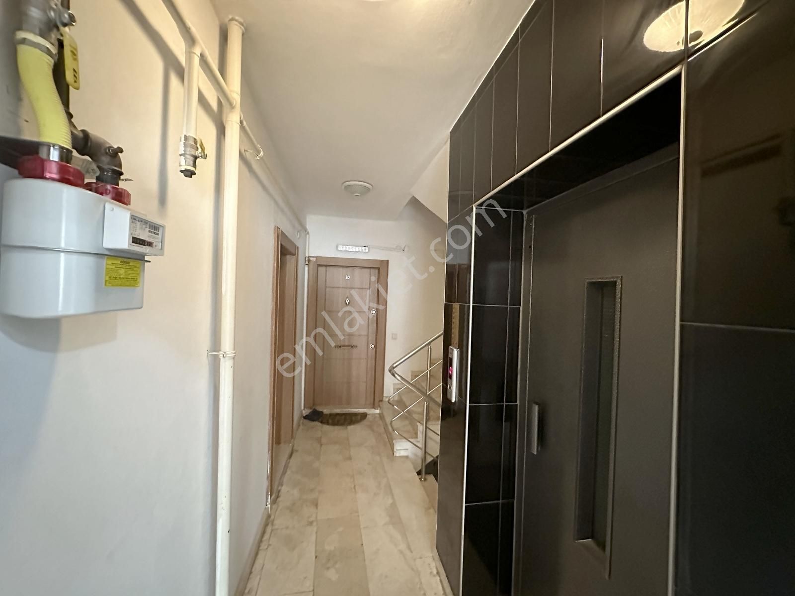 Üniversite Ve Yeni Emniyet Yakını 2+1 Doğalgazlı Klimalı Kiralık - Görsel 10