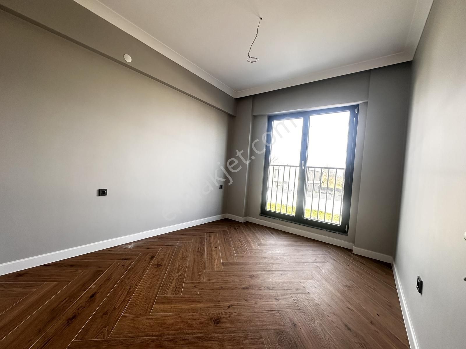 1 Nci Caddeye 100 Metre Şahane Konum Satılık Tam Müstakil Villa - Görsel 20