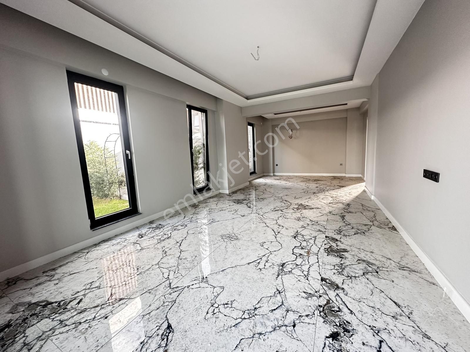 1 Nci Caddeye 100 Metre Şahane Konum Satılık Tam Müstakil Villa - Görsel 5