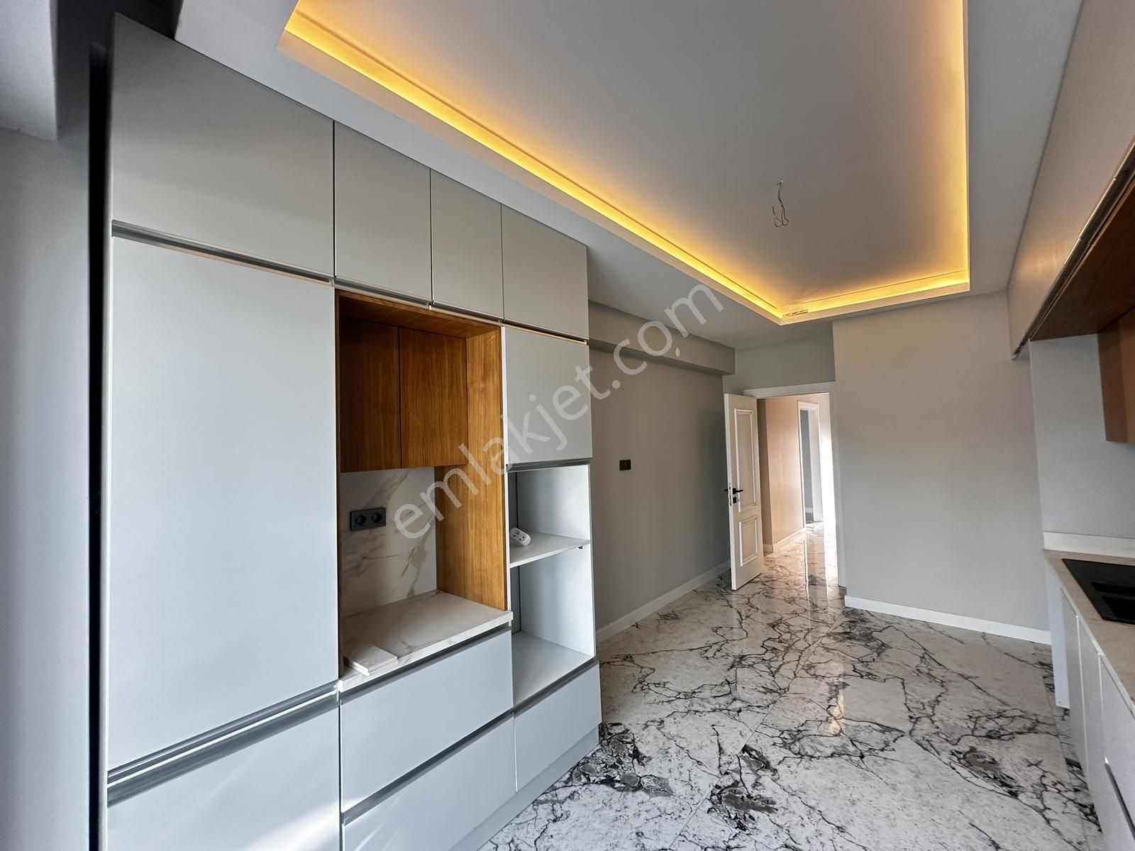 1 Nci Caddeye 100 Metre Şahane Konum Satılık Tam Müstakil Villa - Görsel 16