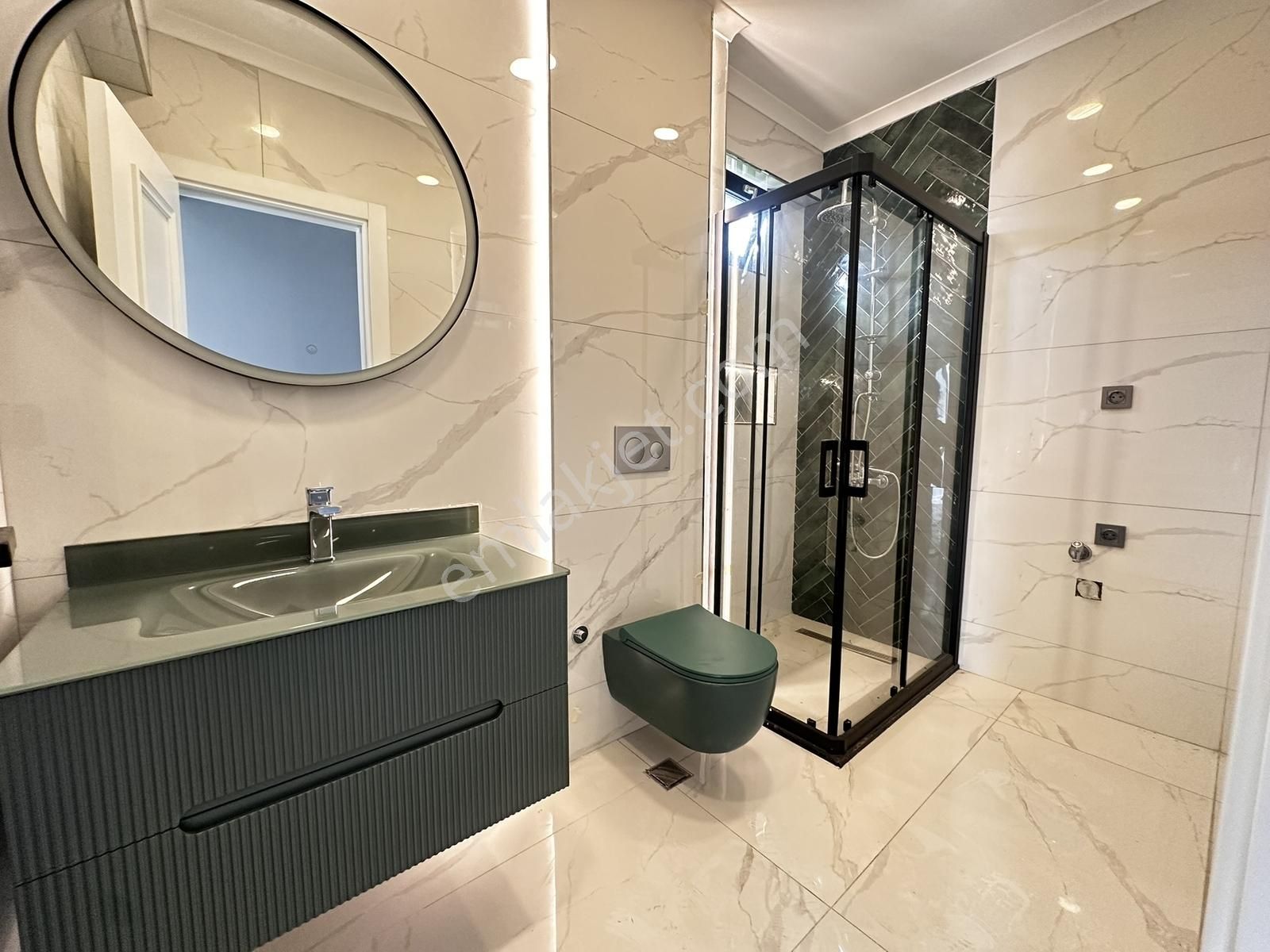 1 Nci Caddeye 100 Metre Şahane Konum Satılık Tam Müstakil Villa - Görsel 32