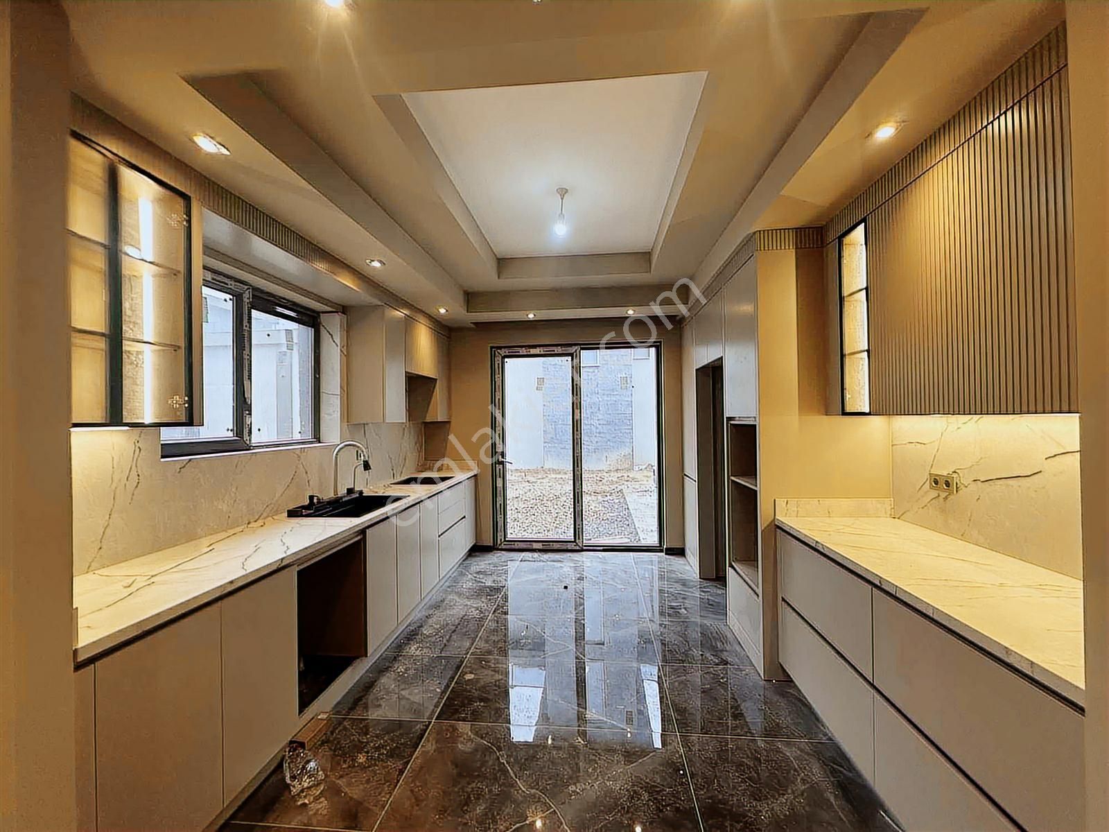 Aralık Mah. Satılık Havzulu Müstakil 4+1 Villa - Görsel 20