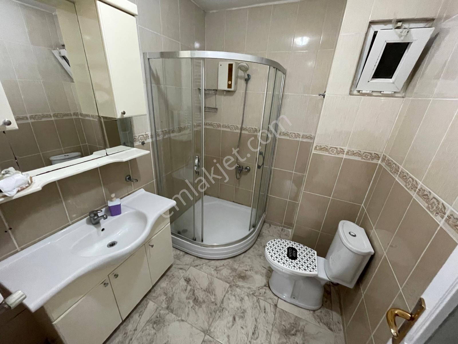 Çarşı Merkezde Açık Cephe Köşe Model Mutfak Ayrı 2+1 Daire - Görsel 26