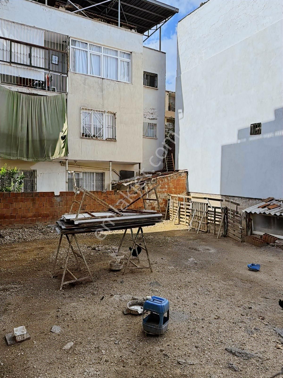 Karşıyaka Postacılar Mahallesinde Satılık Arsa - Görsel 3