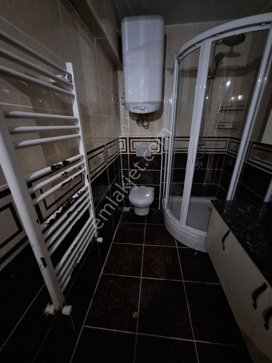 Bayraklı Osmangazıde Kiralık 3+1 Daire - Görsel 14