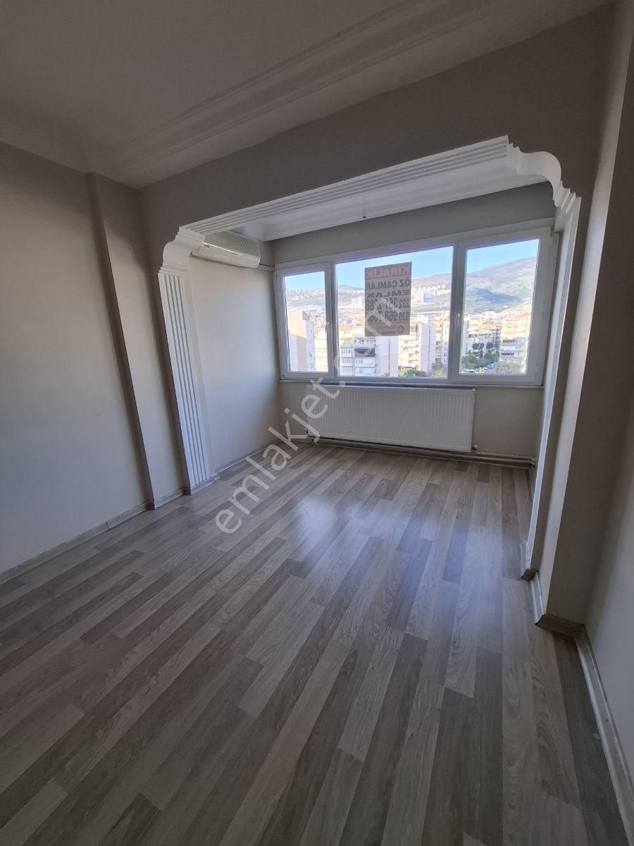 Bayraklı Osmangazıde Kiralık 3+1 Daire - Görsel 6
