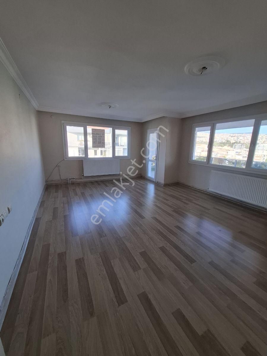 Bayraklı Osmangazıde Kiralık 3+1 Daire - Görsel 3