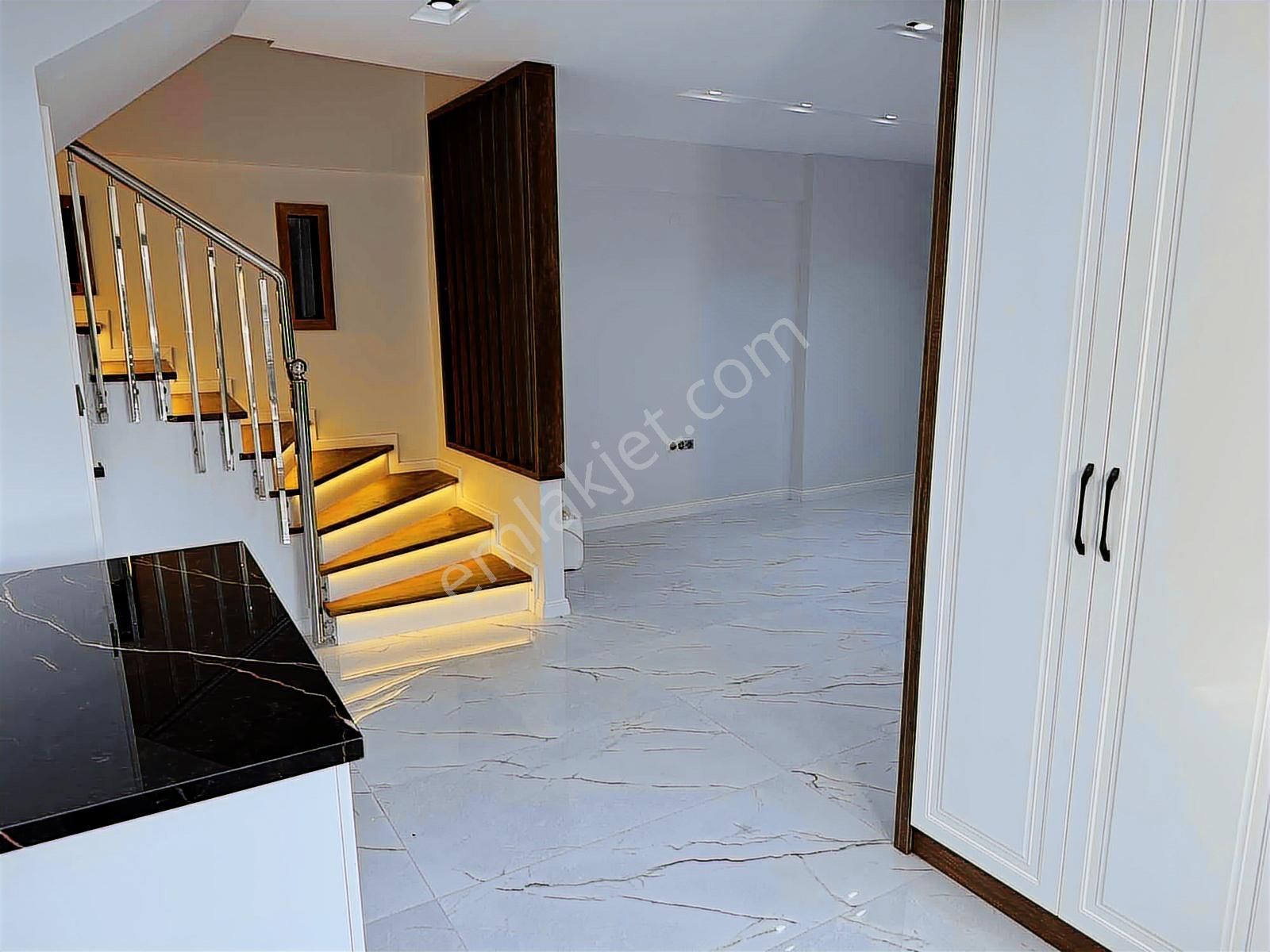 Villamız Bornova Atatürk Mah 4+1 Triplex - Görsel 24