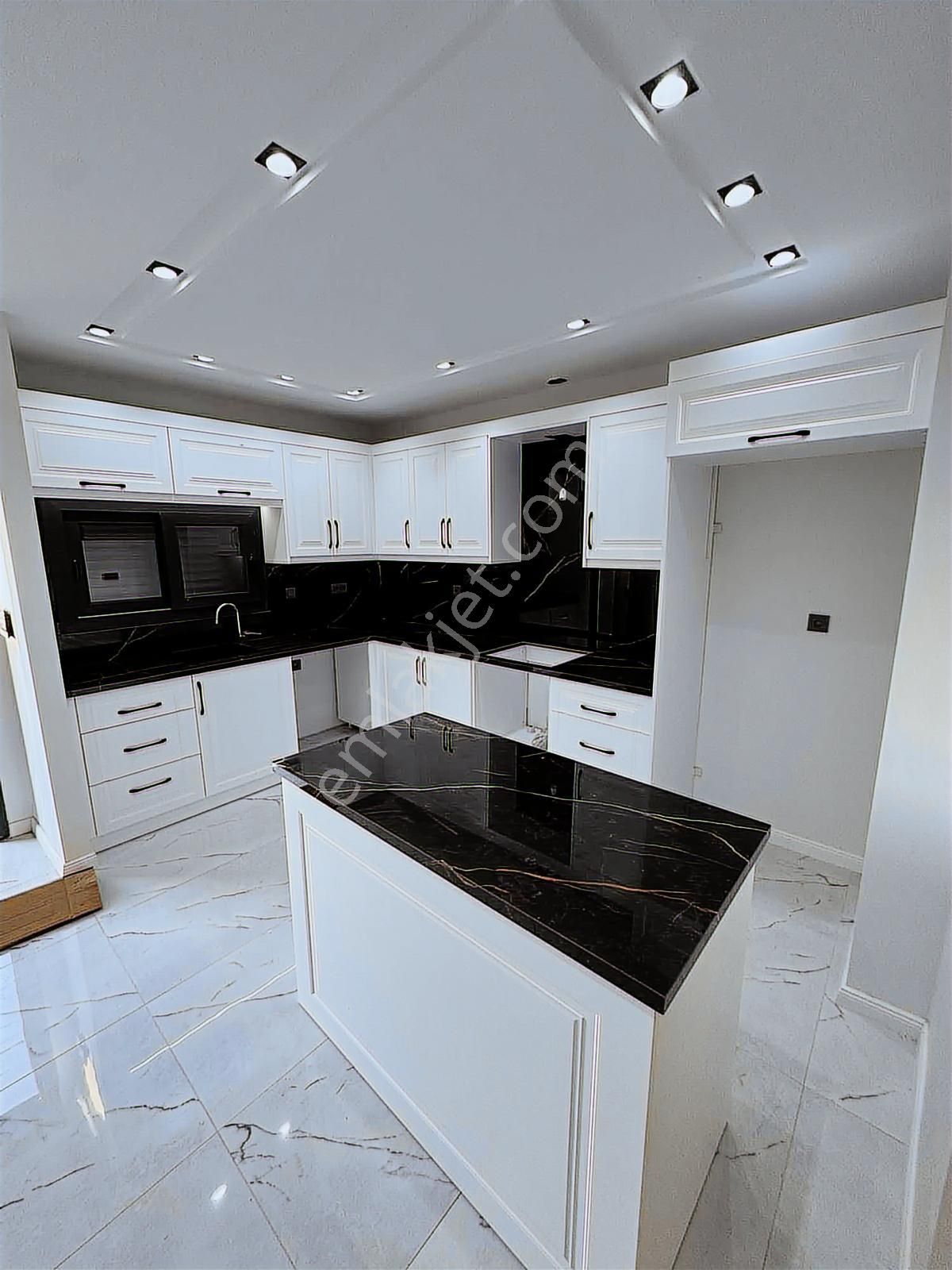 Villamız Bornova Atatürk Mah 4+1 Triplex - Görsel 3