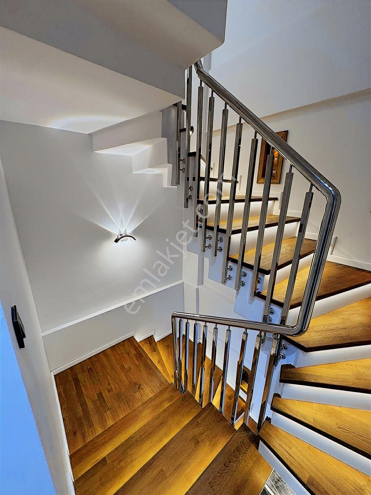 Villamız Bornova Atatürk Mah 4+1 Triplex - Görsel 16