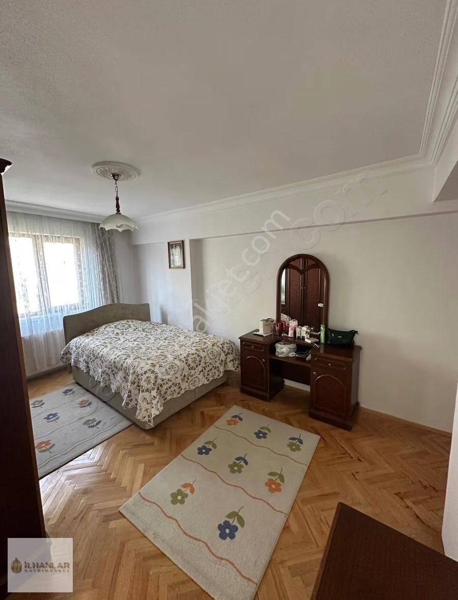 Avm Yürüme Mesafesinde Bagımsız Salon Klimalı 3+1 Katta Satılık - Görsel 5