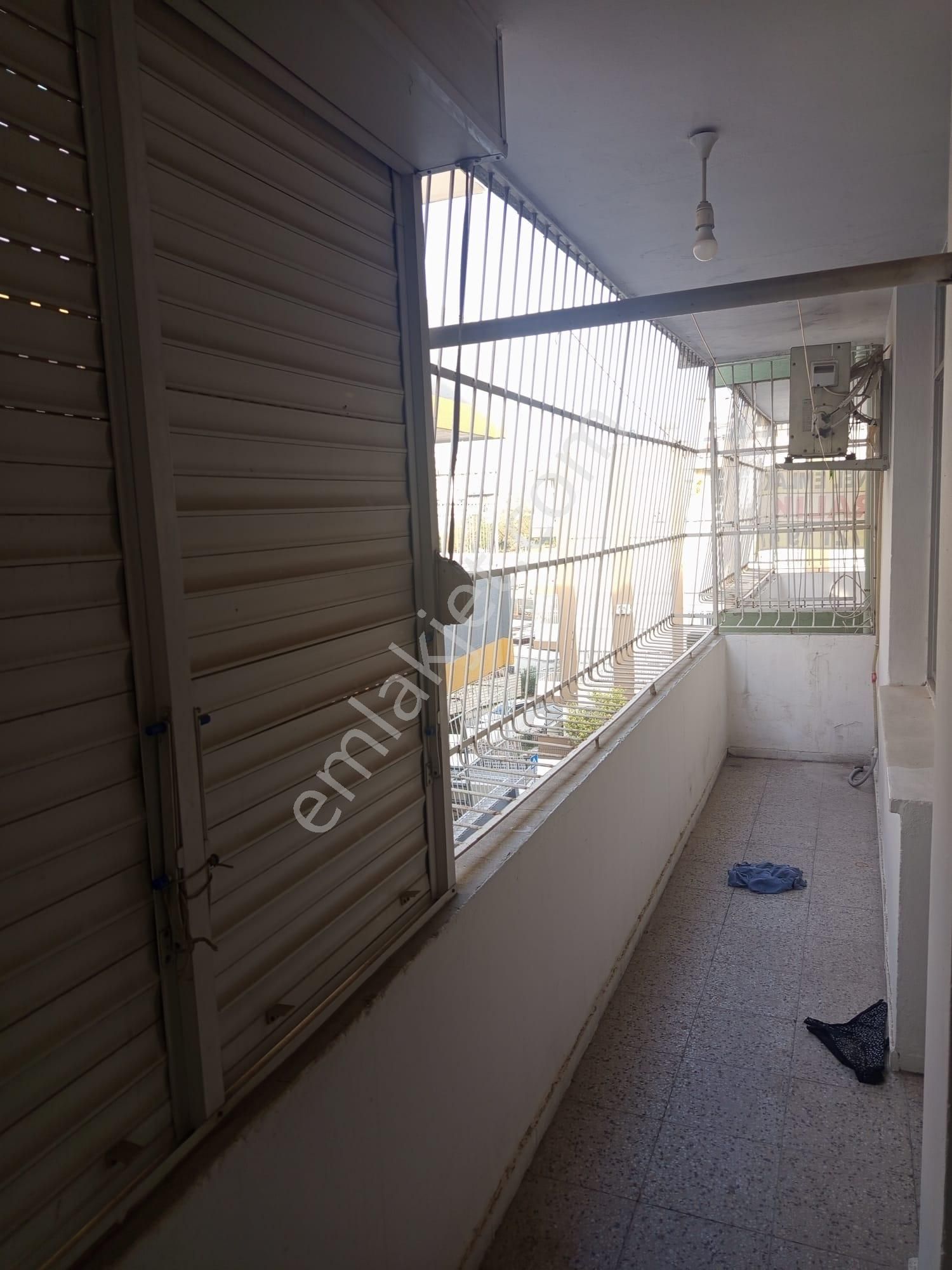 Eşyalı 2+1yeşilyurt Barajyolu 4-4katı Altun Blv Üzeri 2balkon Kiler Kap.mutfak 18,000tl 140m2 - Görsel 2