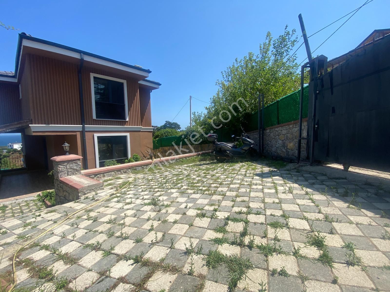 Karacaköyde Kapanmaz Deniz Manzaralı Tam Müstakil Villa - Görsel 34