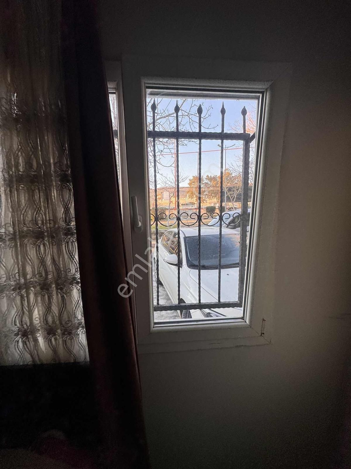 Bornova İnönü Mah 1+1 Eşyalı Daire - Görsel 18