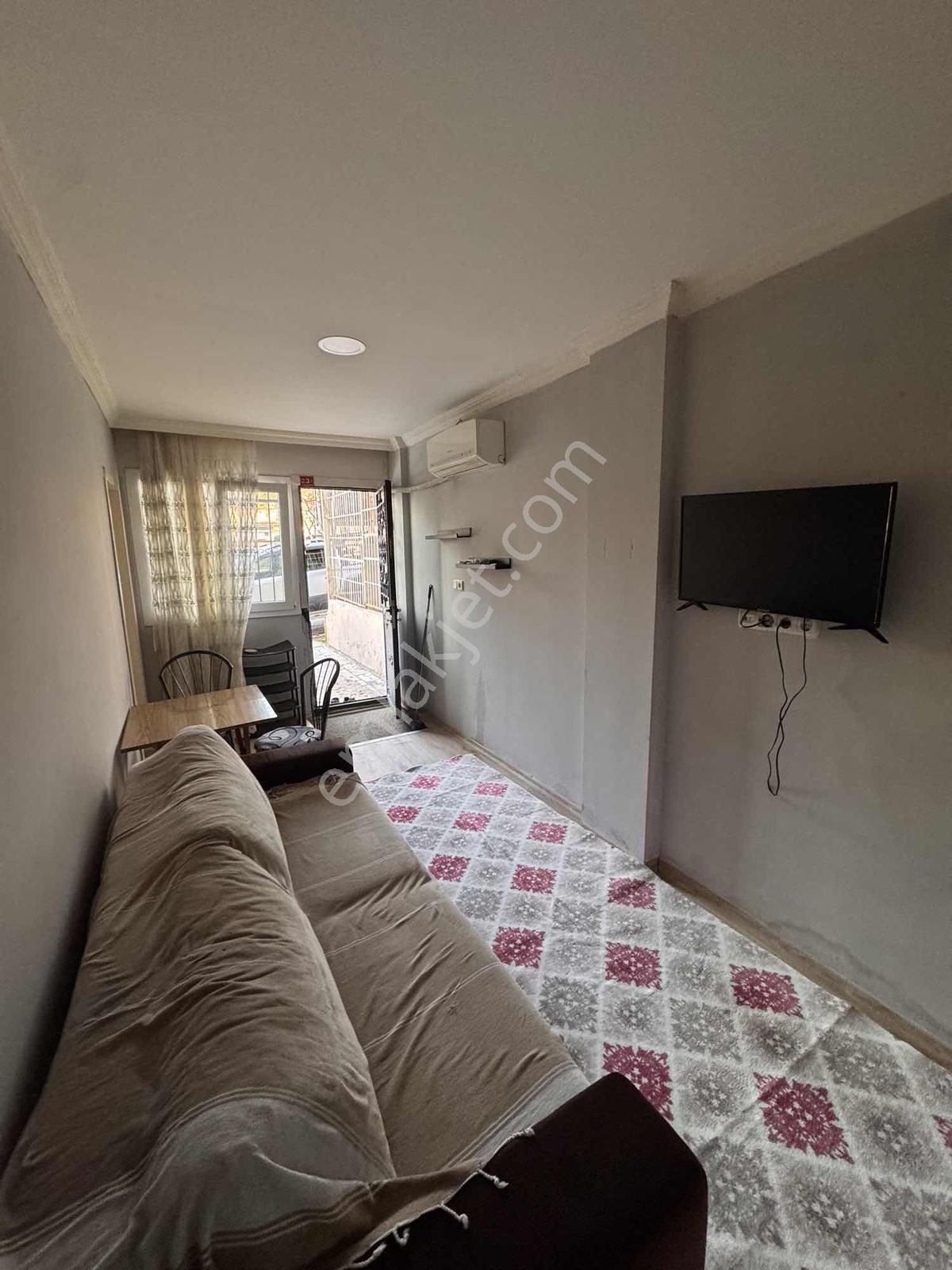 Bornova İnönü Mah 1+1 Eşyalı Daire - Görsel 22