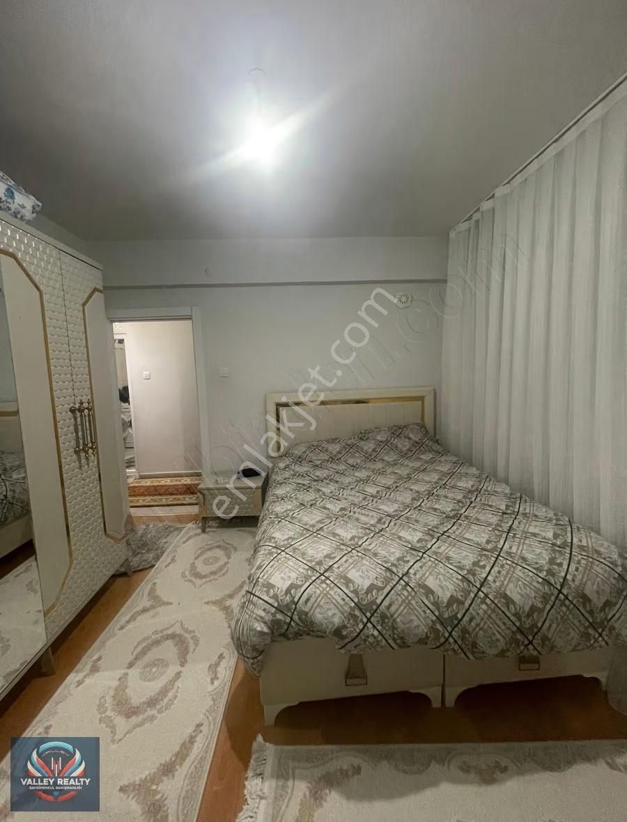 Valleyden Nusratiyede Yüksek Giriş Balkonlu 3+1 Satılık Daire! - Görsel 10