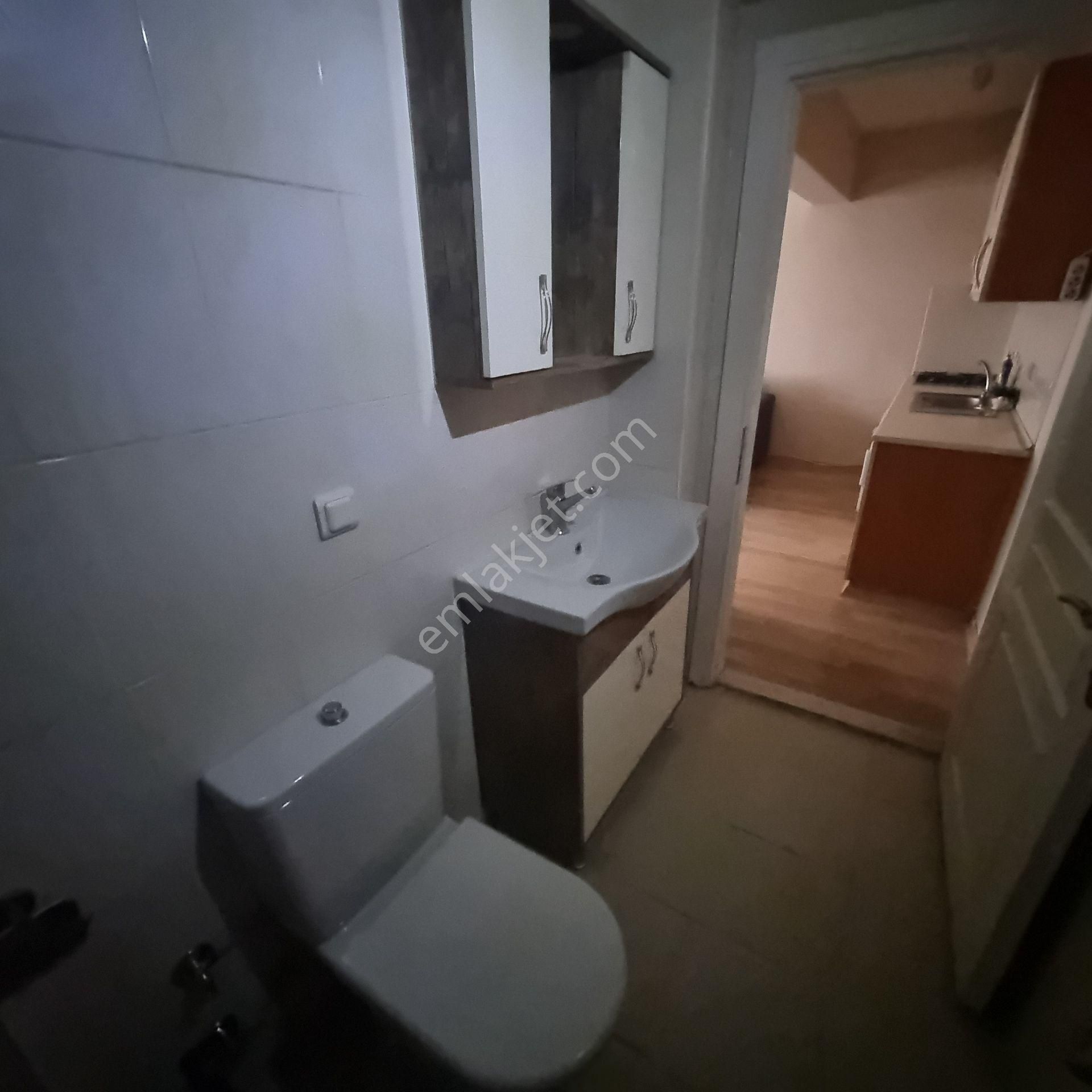 Çiğli Türk Koleji Karşısı 1+1 Kiralık Eşyalı Daire - Görsel 22
