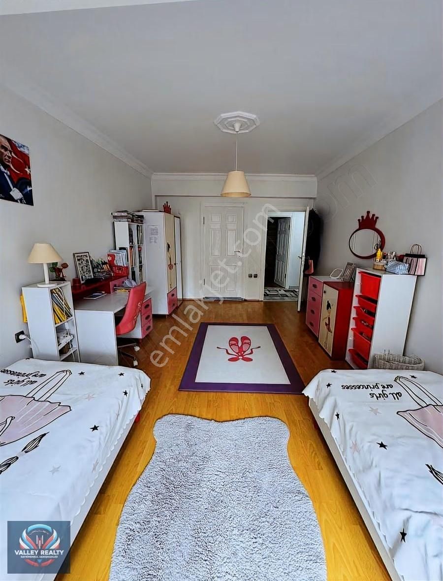 Valleyden Reşadiye Mah. Masrafsız, Asansörlü 3+1 Satılık Daire! - Görsel 11