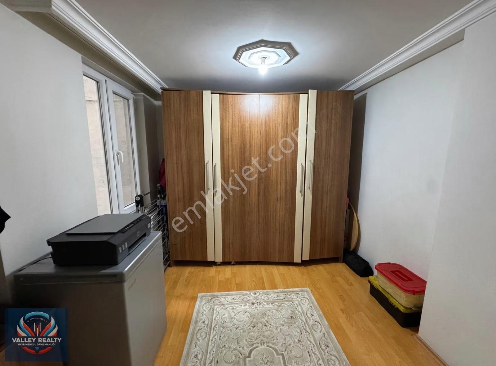 Valleyden Reşadiye Mah. Masrafsız, Asansörlü 3+1 Satılık Daire! - Görsel 12