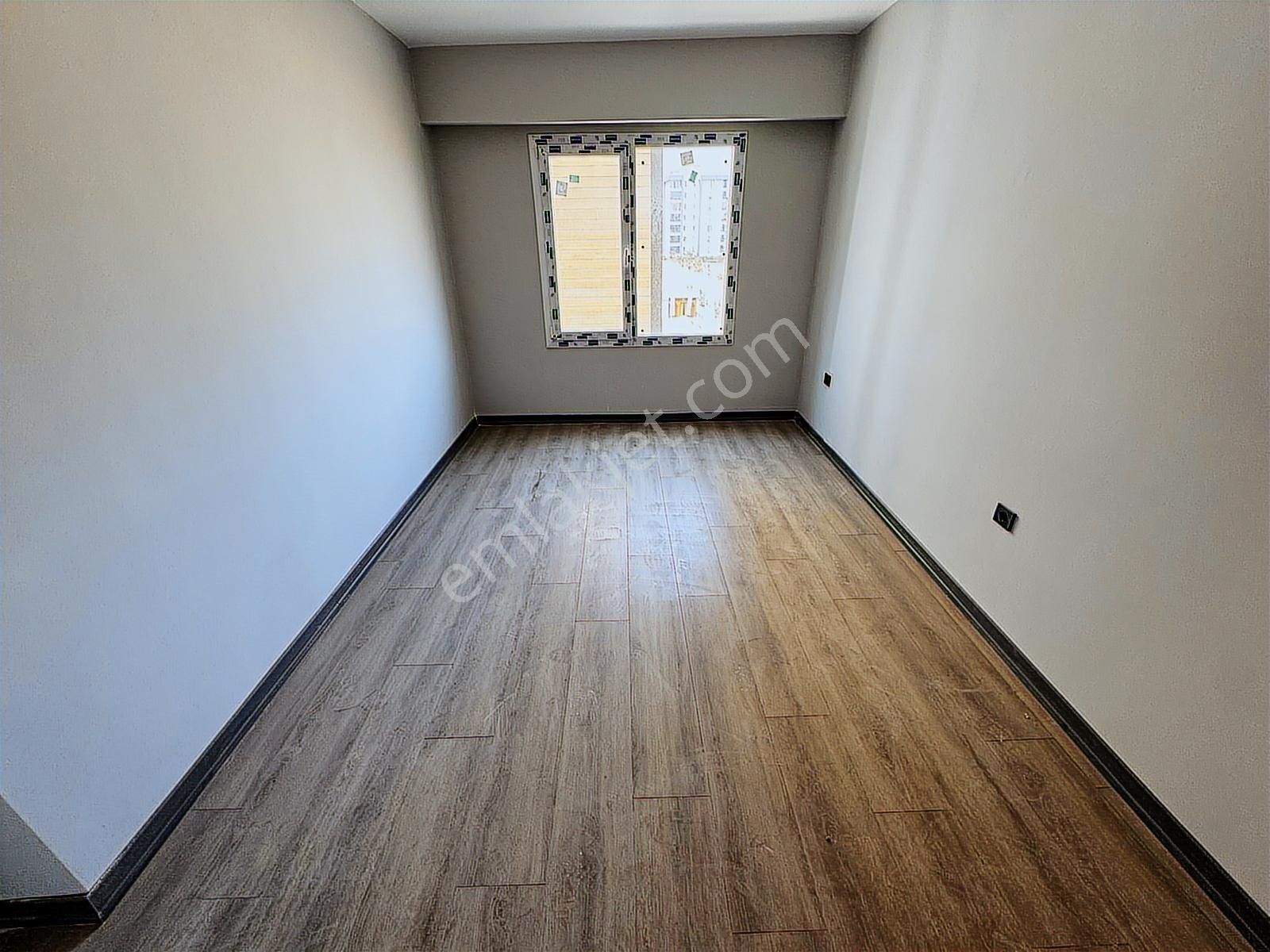 Silivri Yeni Mah. Merdan Plus 2+1 Ara Kat Peyzaj Cephe Satılık - Görsel 26