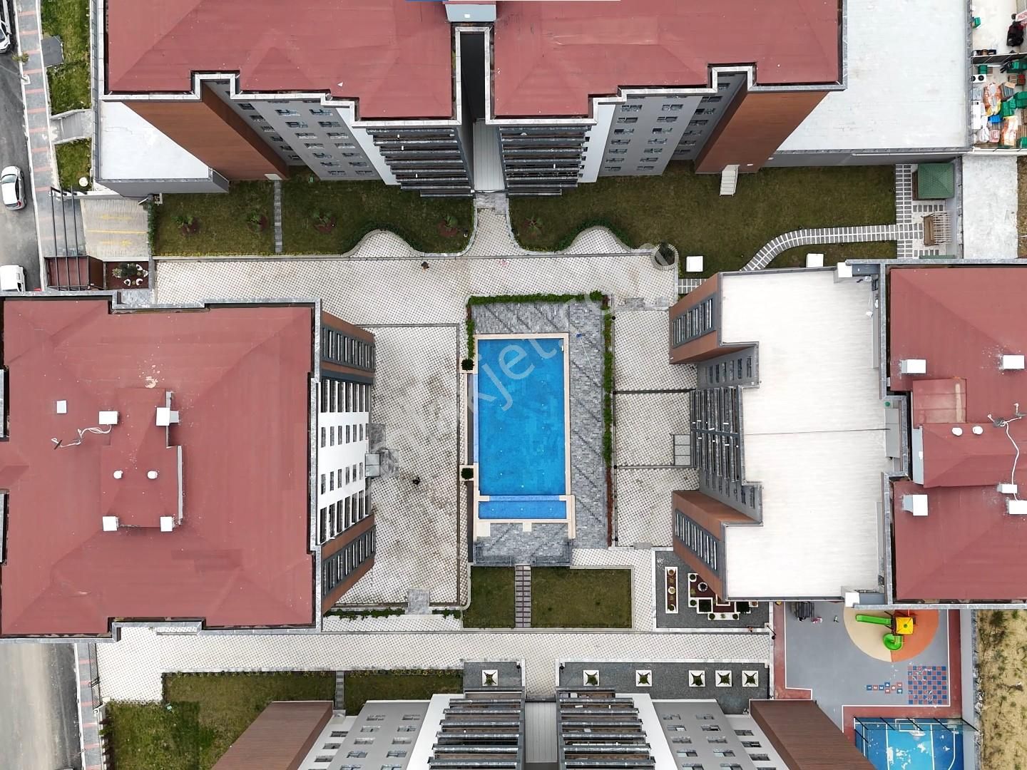 Silivri Yeni Mah. Merdan Plus 2+1 Ara Kat Peyzaj Cephe Satılık - Görsel 15