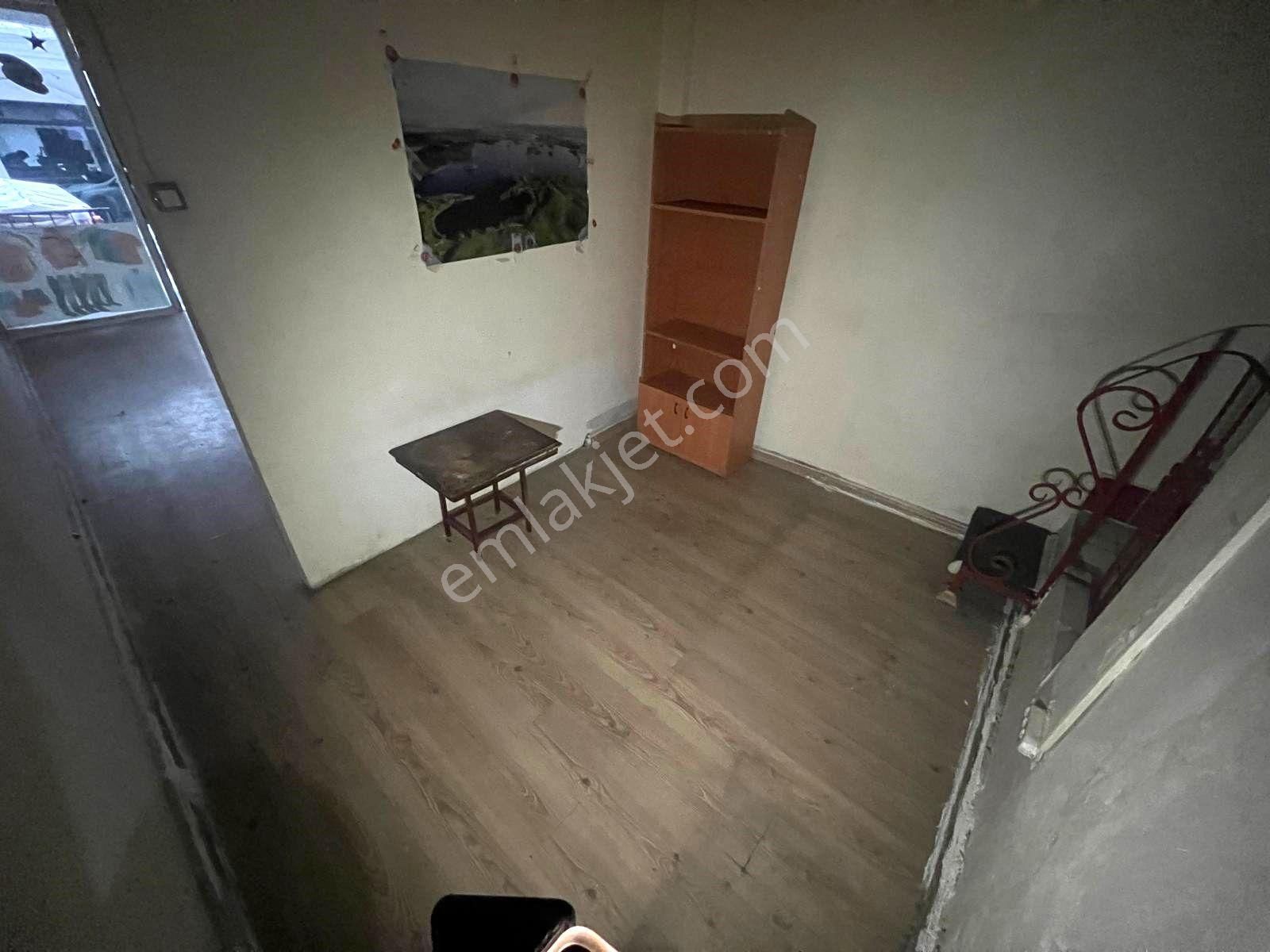 Seba'dan Kartaltepe Mh Halkalı Caddesine Çok Yakın Kiralık Dükkan 15m2 - Görsel 17