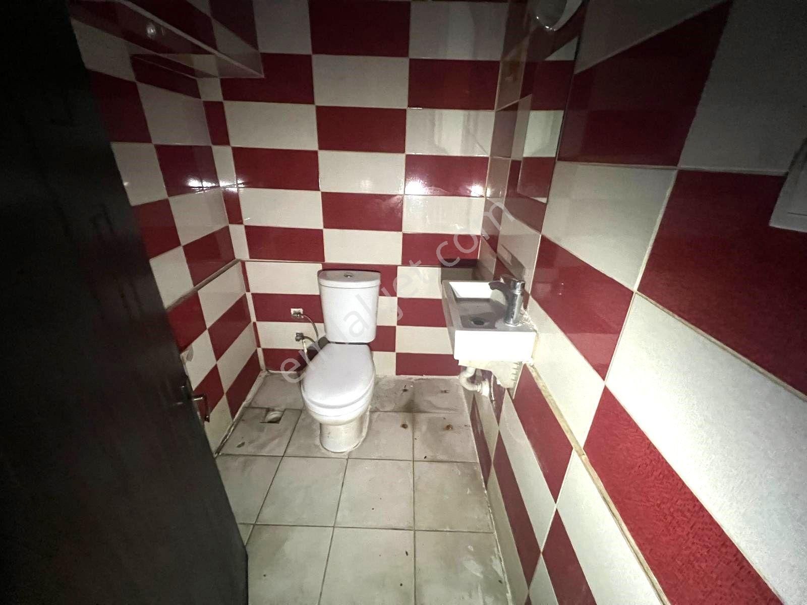 Seba'dan Kartaltepe Mh Halkalı Caddesine Çok Yakın Kiralık Dükkan 15m2 - Görsel 20