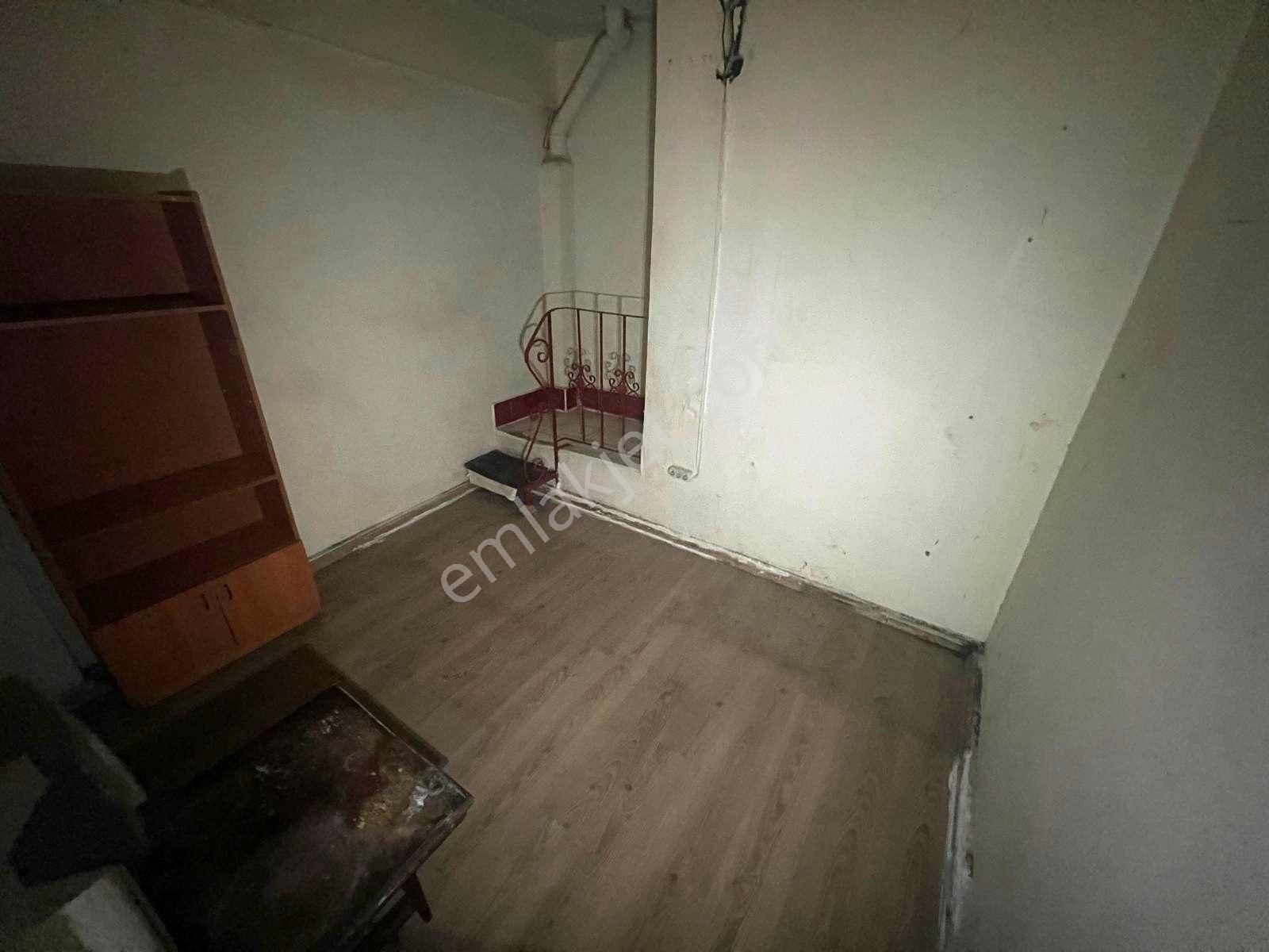 Seba'dan Kartaltepe Mh Halkalı Caddesine Çok Yakın Kiralık Dükkan 15m2 - Görsel 13