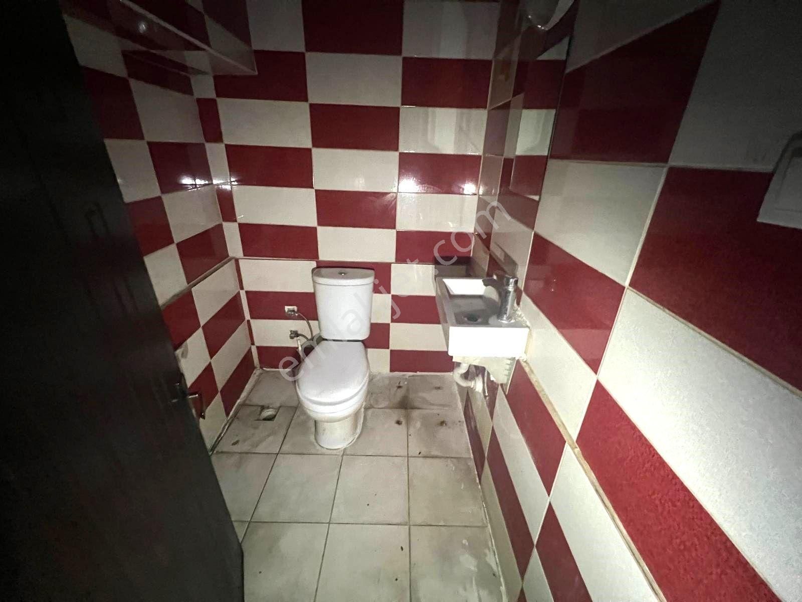Seba'dan Kartaltepe Mh Halkalı Caddesine Çok Yakın Kiralık Dükkan 15m2 - Görsel 19