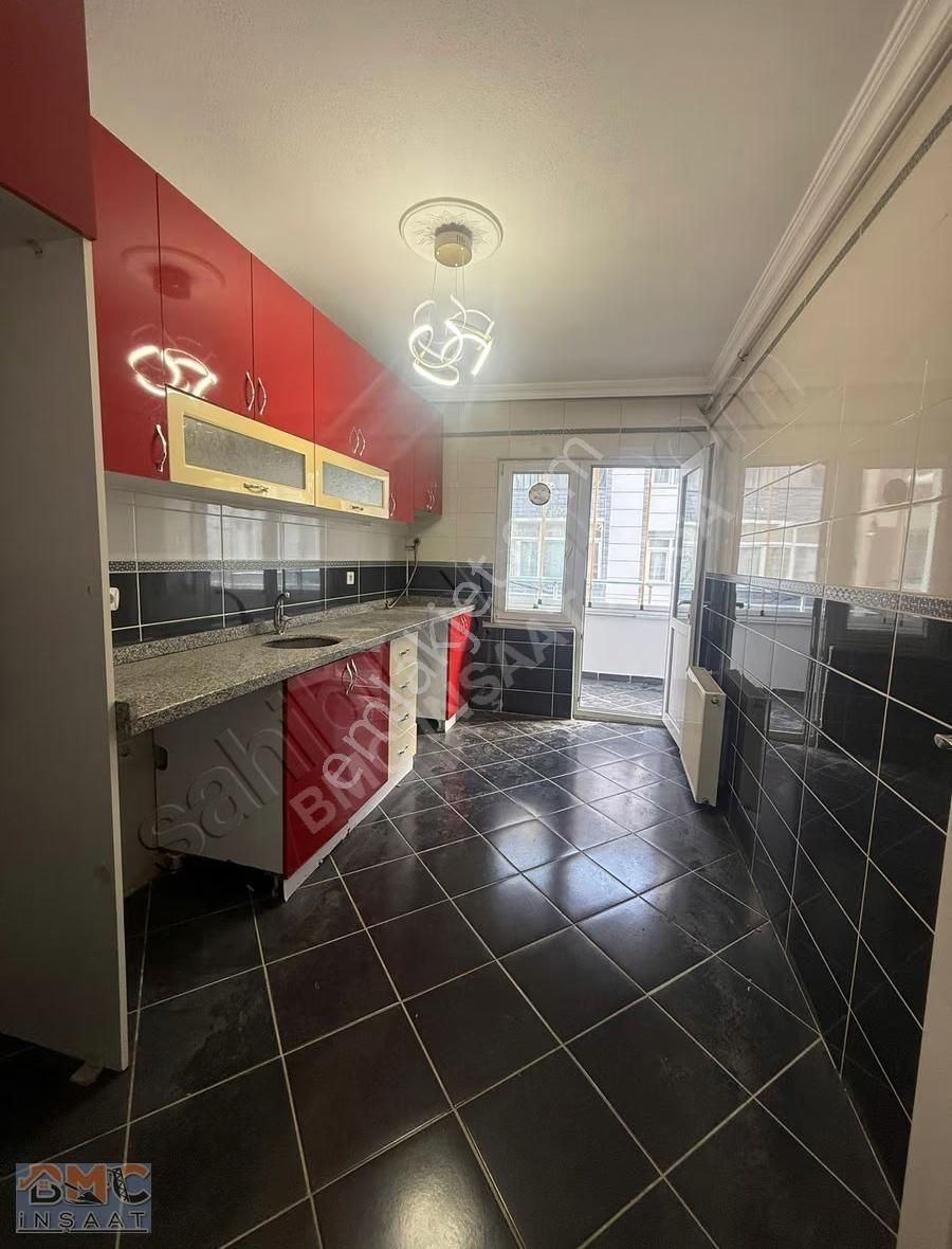 Pazaryolu Caddesinde 140 M2 3+1 Arakat Dairemiz Satışta - Görsel 9