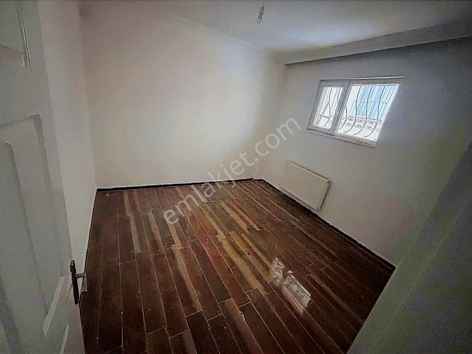 Mehmet Akif Mah. Hastaneye Metro Yakın 2+1 Bahçe Katı - Görsel 8