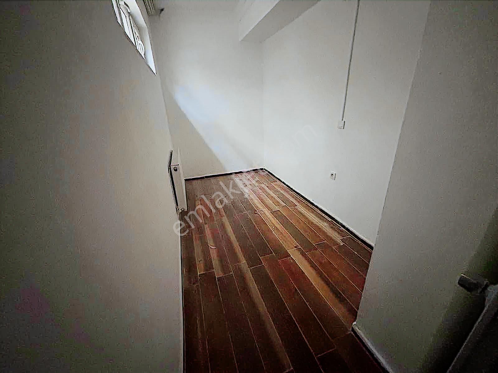 Mehmet Akif Mah. Hastaneye Metro Yakın 2+1 Bahçe Katı - Görsel 15